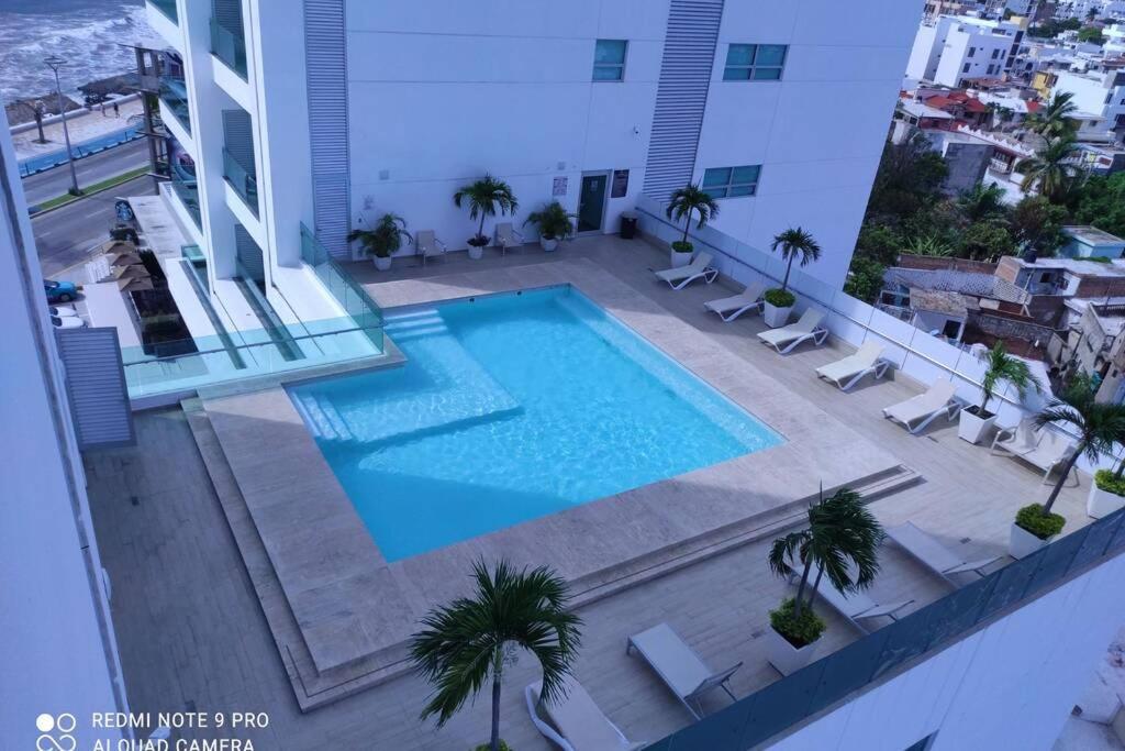 Condominio Torre Eme Frente Al Malecon Vista A La Ciudad Con Alberca Y Algo Al Mar Gimnacio Mazatlán Exteriér fotografie