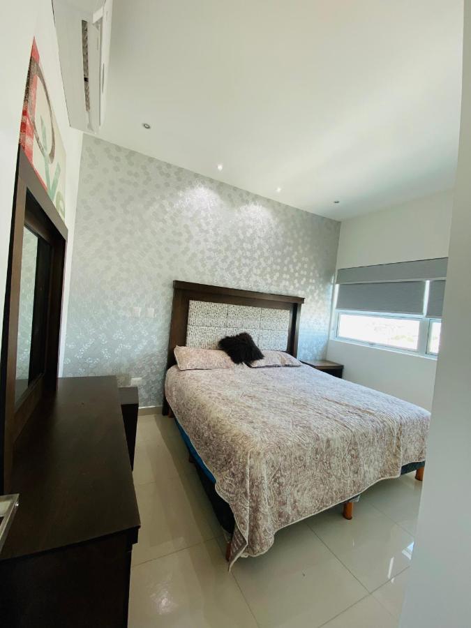 Condominio Torre Eme Frente Al Malecon Vista A La Ciudad Con Alberca Y Algo Al Mar Gimnacio Mazatlán Exteriér fotografie