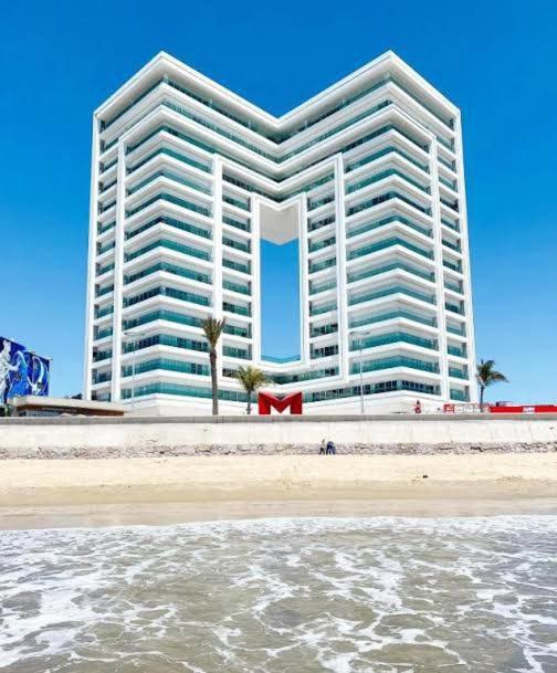 Condominio Torre Eme Frente Al Malecon Vista A La Ciudad Con Alberca Y Algo Al Mar Gimnacio Mazatlán Exteriér fotografie